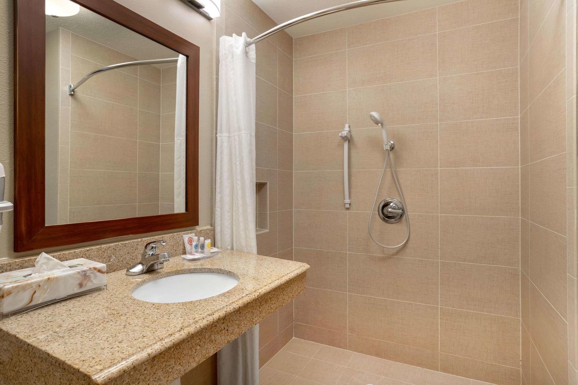 Comfort Inn & Suites Port Arthur-Port Neches Extérieur photo