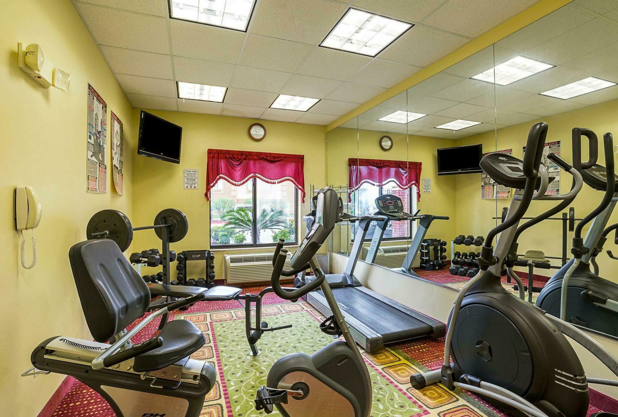 Comfort Inn & Suites Port Arthur-Port Neches Extérieur photo